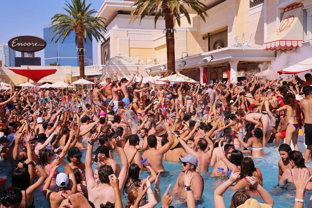 Encore Beach Club